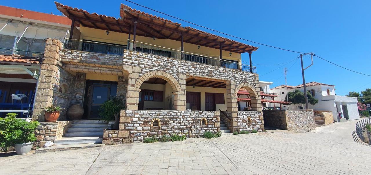 Halikoura Apartment *