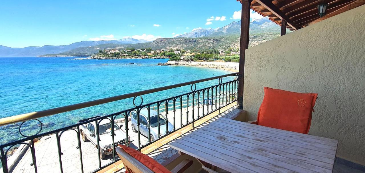 Halikoura Apartment *